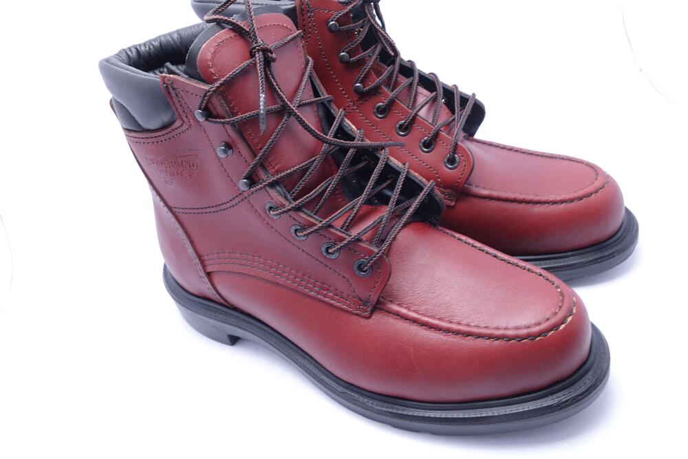 Red Wing Shoes 202 Boots Mens Size 8.5 D Red Leather Moc Toe Work Made USA